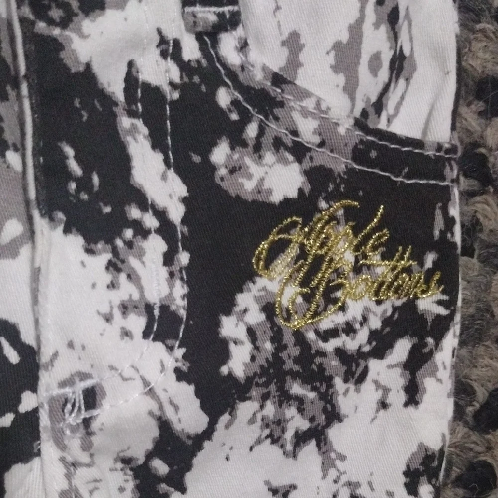 Apple Bottoms Pink and White Love Tee with Black Splatter Set - Picture 7 of 17